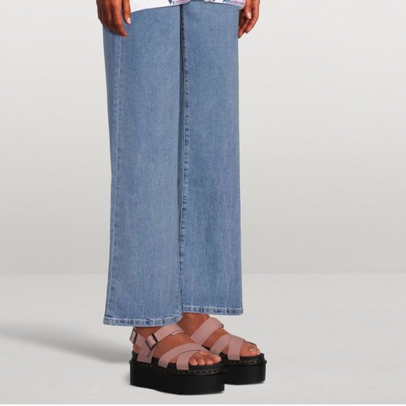 DR. MARTENS Voss II Quad Leather Platform Sandals Beige Pink - Picture 2 of 12